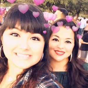 Meet your Posher, Cyndi